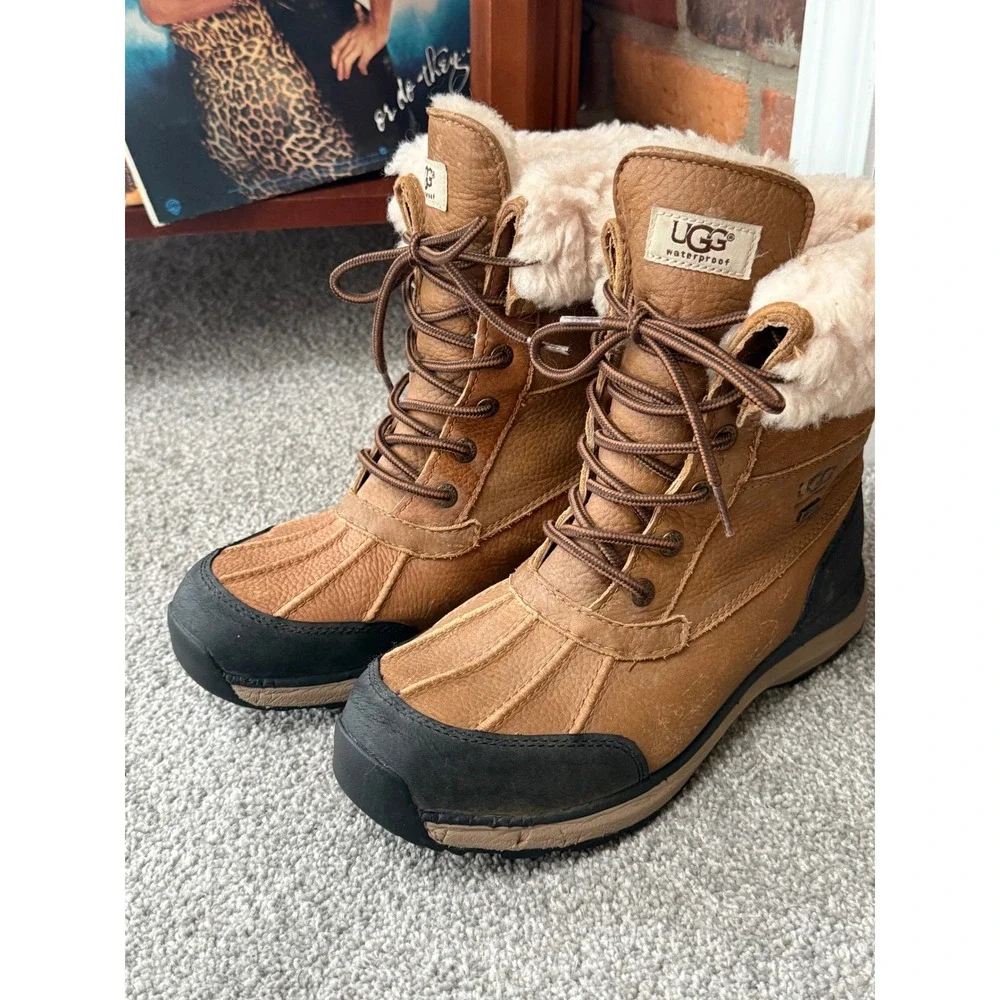 UGG‎ Australia Adirondack III Women's Boots - Chestnut, US 9.5